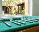 Dụng cụ banh vết mổ chuyên dụng và tiêu chí lựa chọn