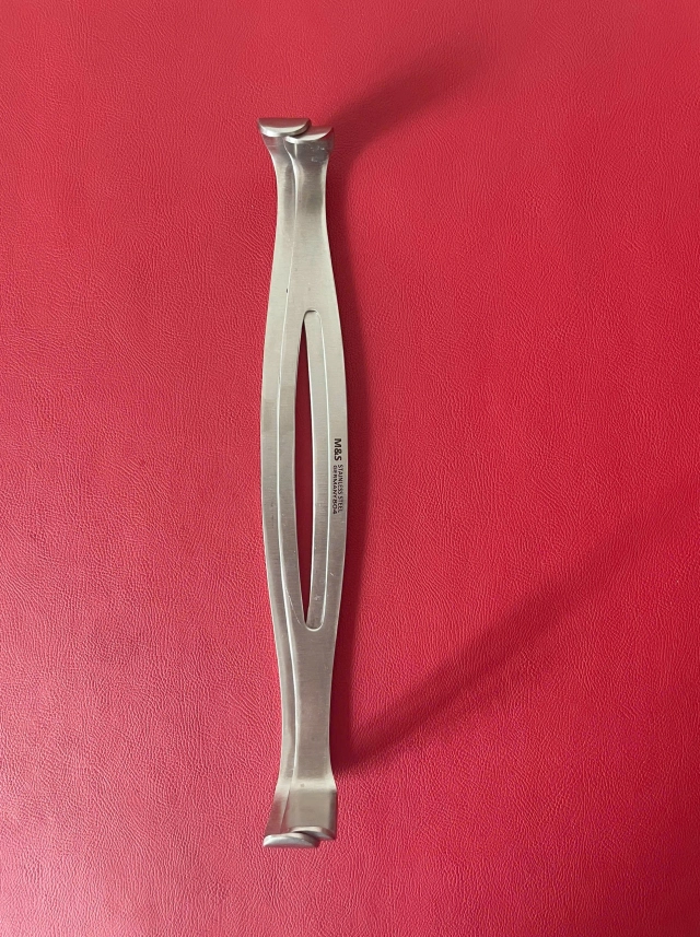 Que hút mỡ 3 lỗ 30cm x 4.5mm, lỗ D6mm R5.5mm