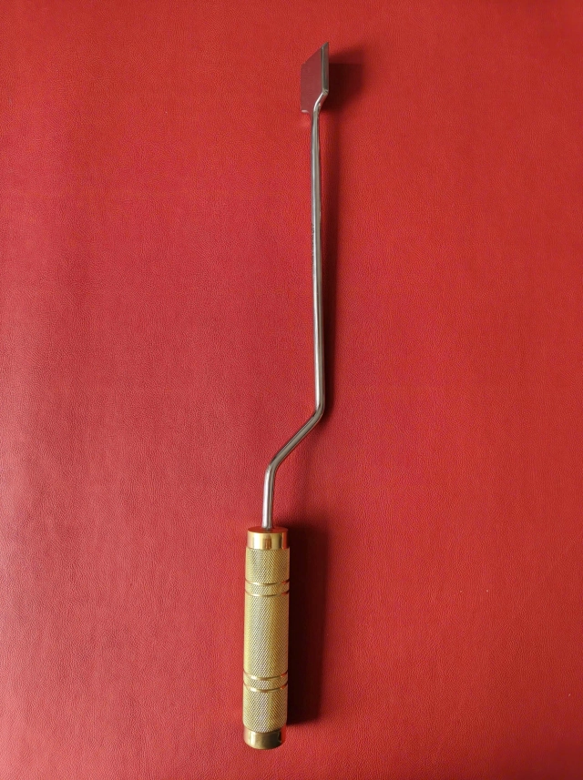 Que hút mỡ, kim hút mỡ  2 lỗ 2mmx20cm,  lỗ 2x4mm