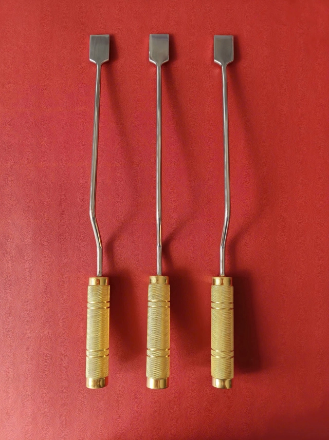 Que hút mỡ, kim hút mỡ  2 lỗ 2mmx20cm,  lỗ 2x4mm