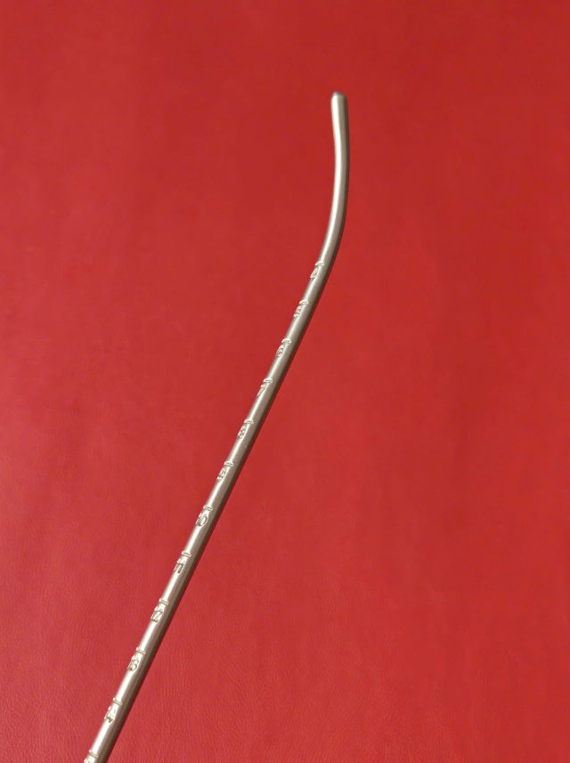 que hút mỡ, kim hút mỡ 3 lỗ 3mmx20cm, lỗ R1,5 D6 D3